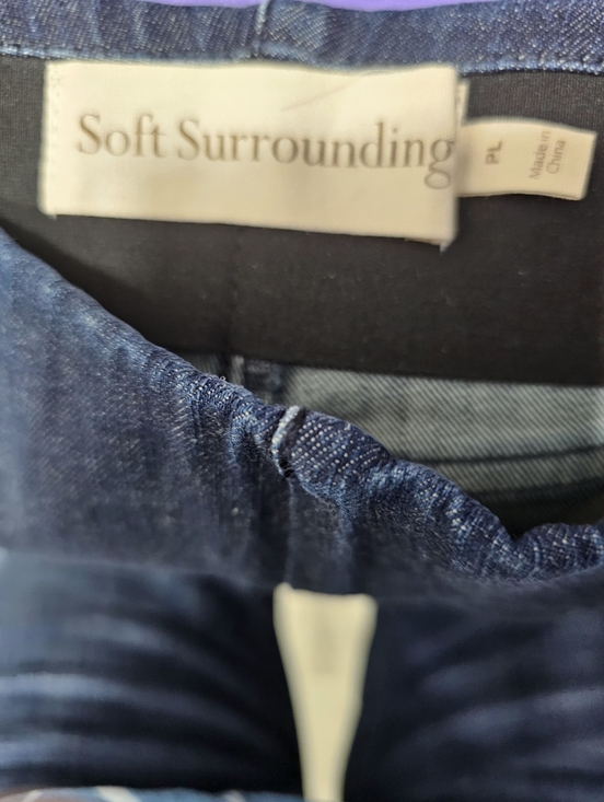Soft Surroundings Navy Denim Bootcut Pull On Jeans size PL - Picture 3 of 4